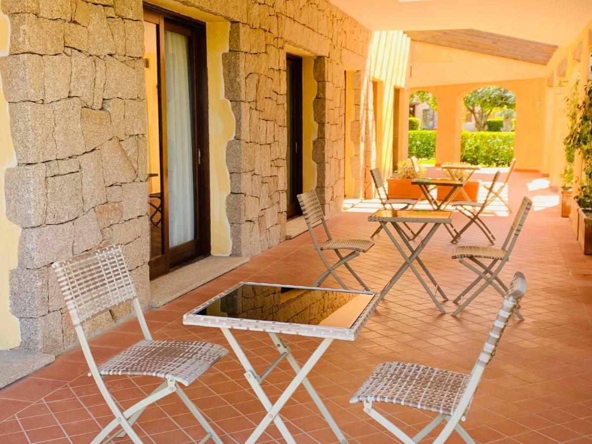 Relais del Borgo- Domo Porto San Paolo (Sardinia) Exterior foto